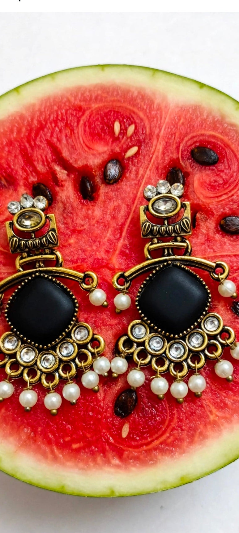 Aabha Mini Chandbali